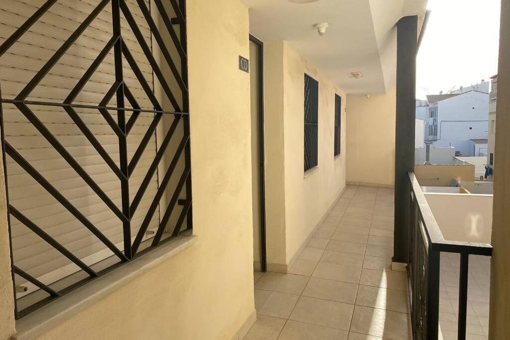 Maravilloso Apartamento En Primera Linea De Playa Con Vistas Al Mar En Caleta De Velez 2 D מראה חיצוני תמונה