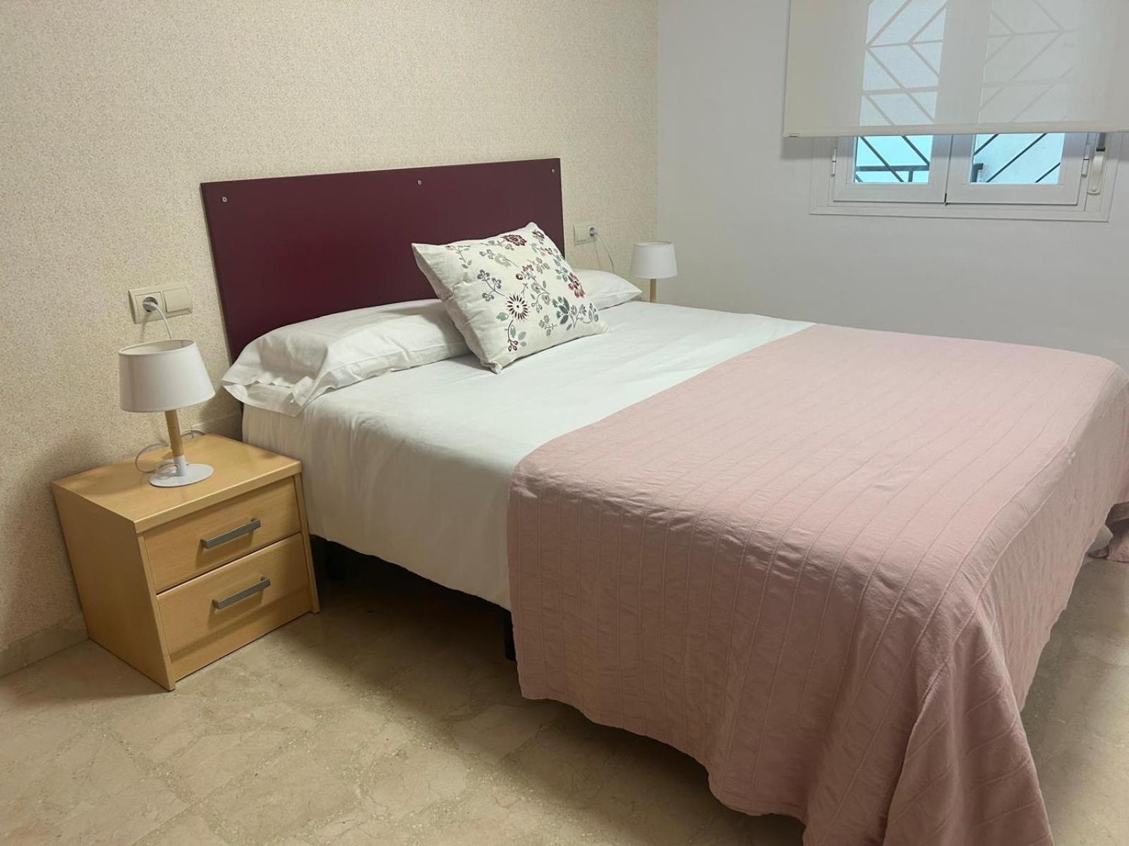 Maravilloso Apartamento En Primera Linea De Playa Con Vistas Al Mar En Caleta De Velez 2 D מראה חיצוני תמונה